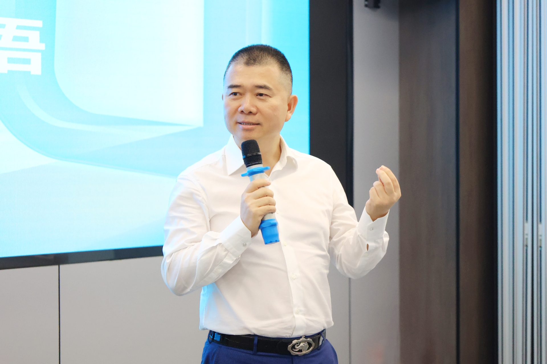 图片 2.png 图片 2.png